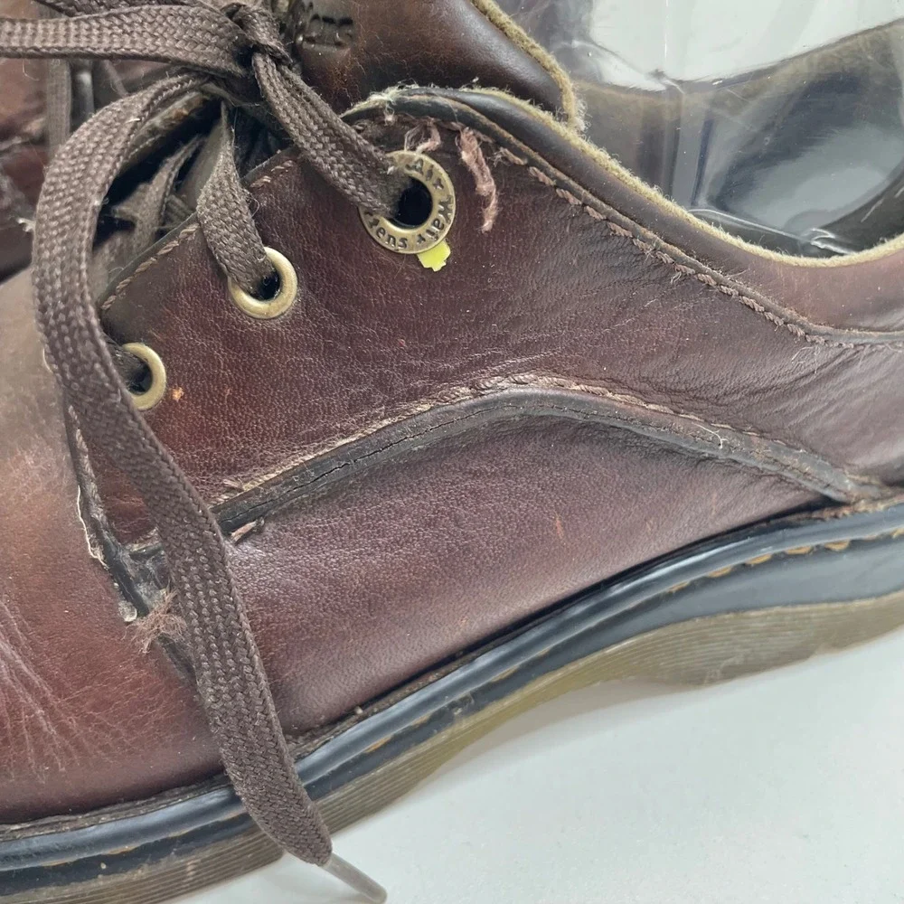 Dr. Martens 11194 Mens Brown Leather Oxford Shoes Size 8 US Dark Academia Preppy